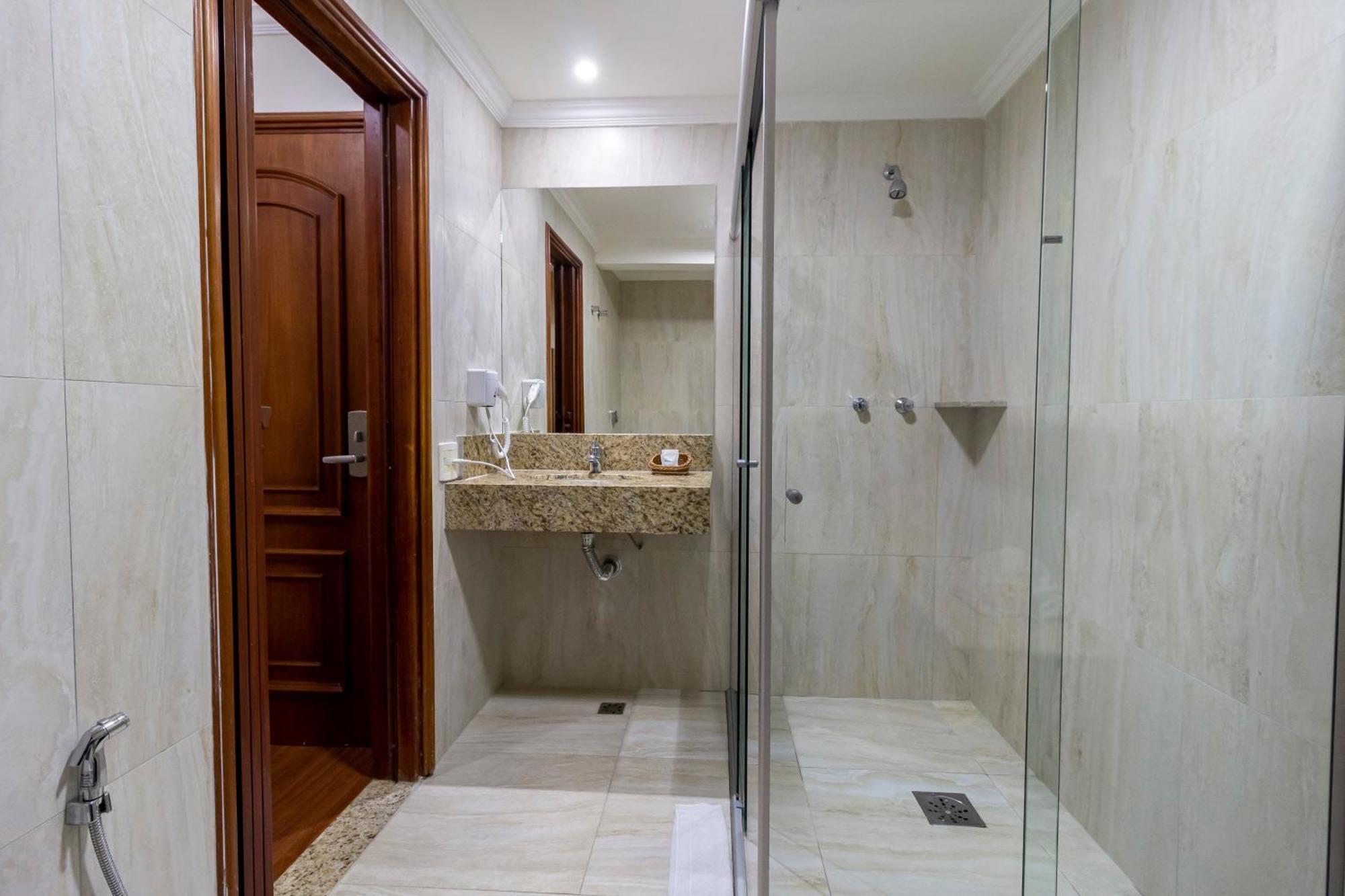 Hotel Dan Inn Sao Jose Do Rio Preto By Nacional Inn Exterior photo